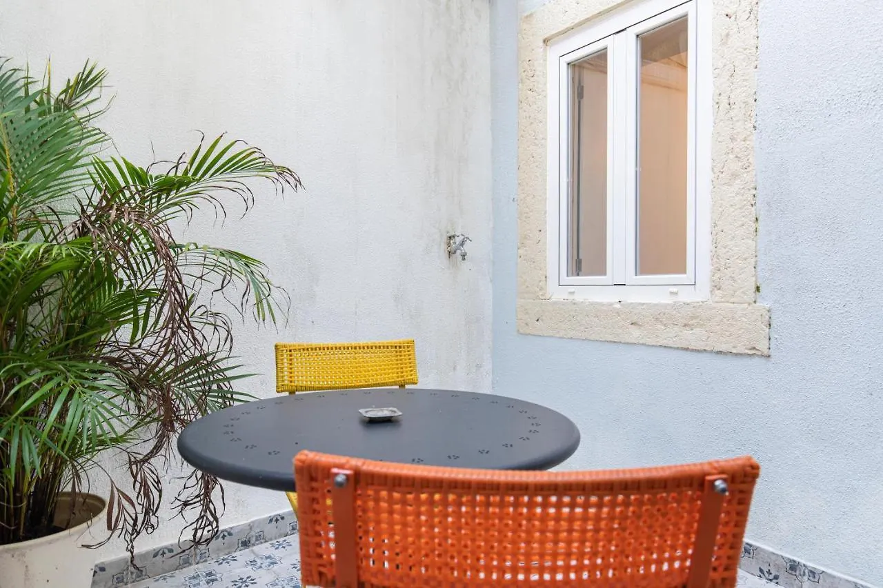 Cozy & Lovely Apartment W/ Patio By Lovelystay Lisbon